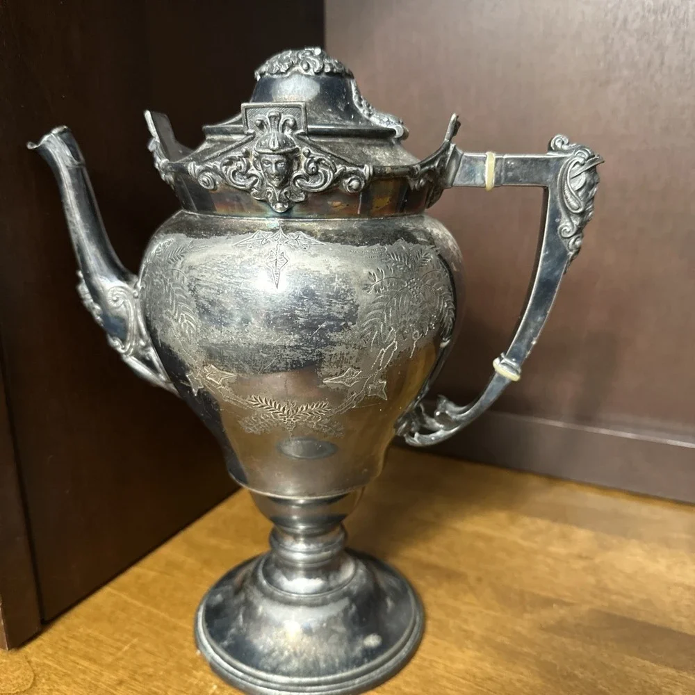 Antique Meridian B. Co. 1879 Tea/Coffee Silverplate Samovar
